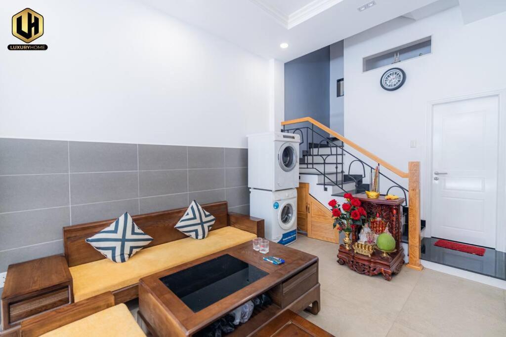 Luxury Home Sai Gon 2 ホーチミン市 エクステリア 写真